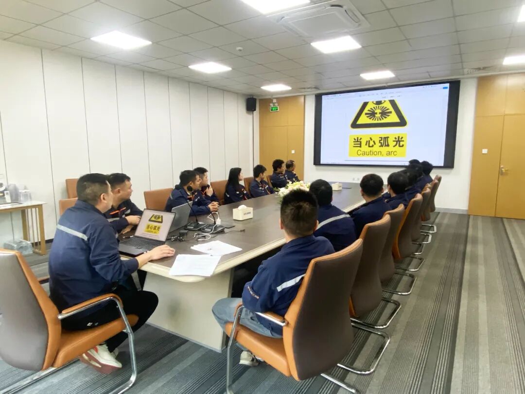 1766216724245507.jpg 640.jpg